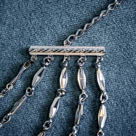 Vintage 5 Strand Tiered Silver Tone Necklace - Picture 5 of 8